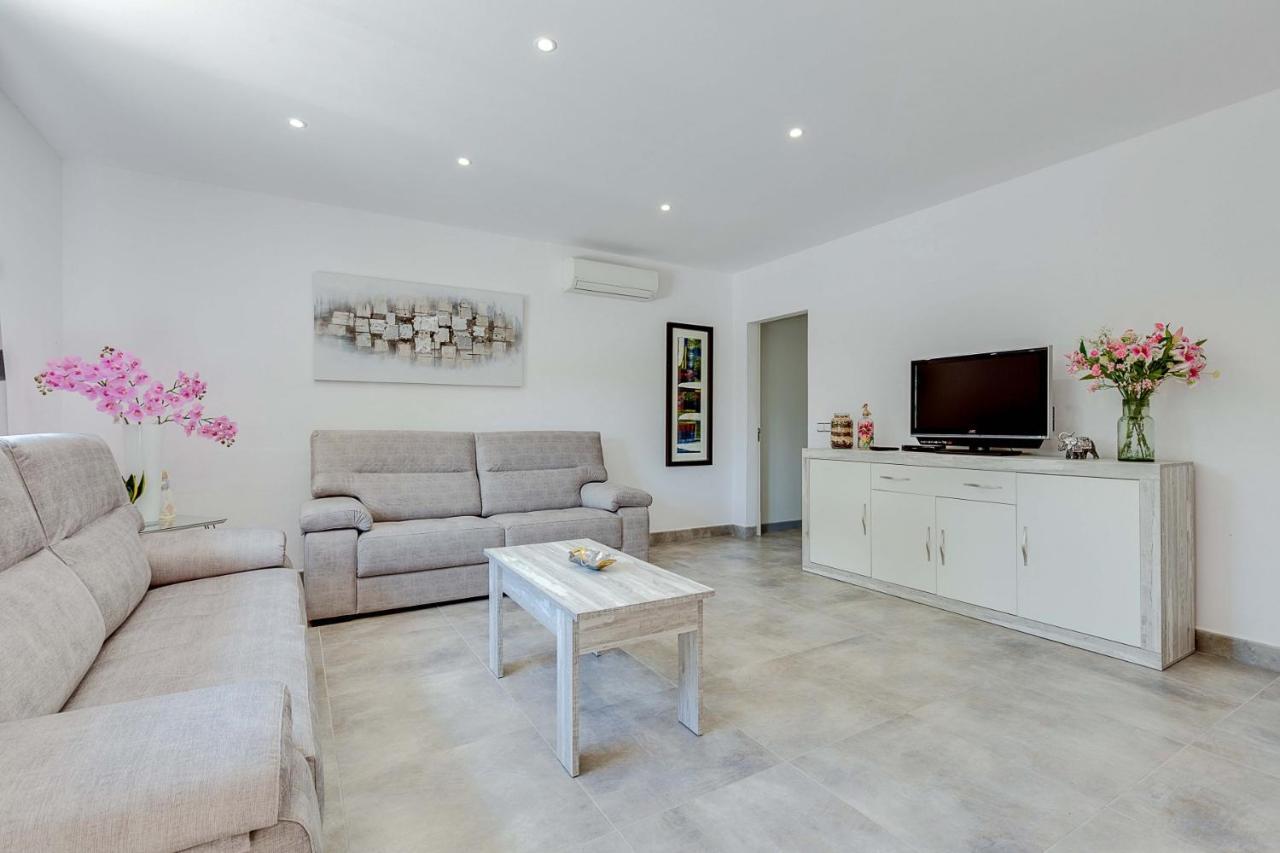 Holiday Home Can Paco Кан Пикафорт Екстериор снимка